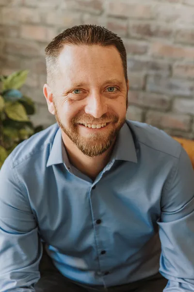 Picture of Aaron Blazis